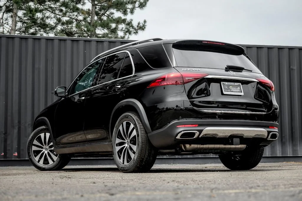 New 2026 Black Mercedes-Benz GLE 350 image 38