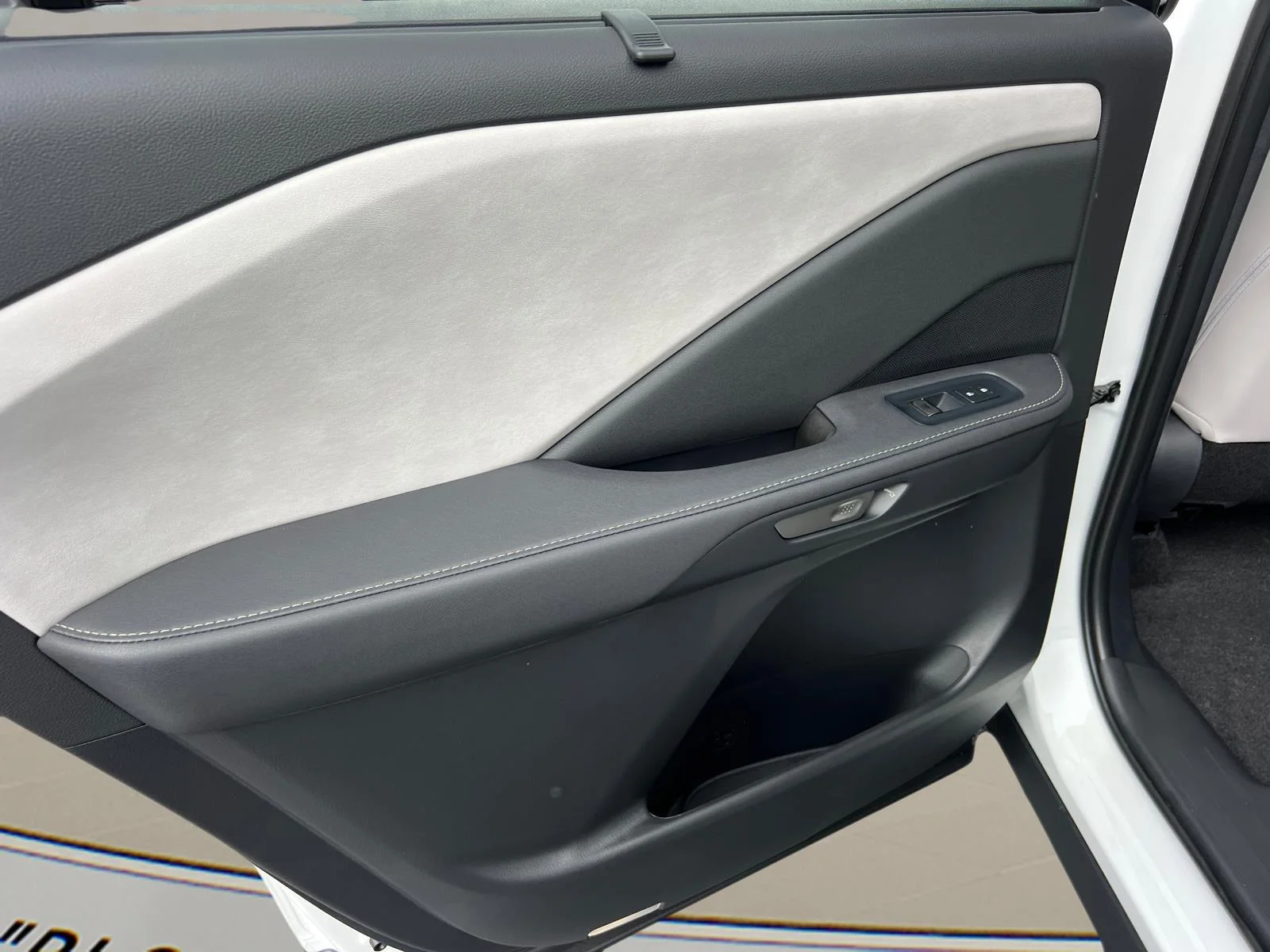 New 2026 Wind Chill Pearl Lexus TX 350 Premium image 14