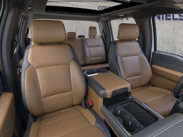 New 2026 Star White Metallic Tri-Coat Ford F-250® Lariat® image 10