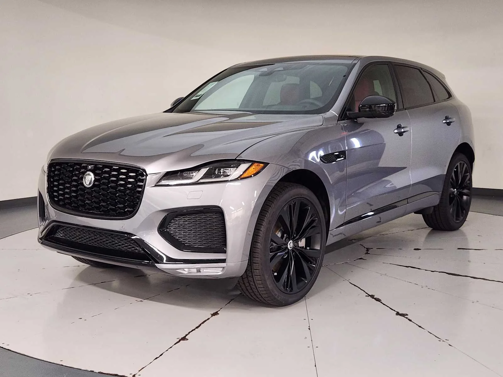 2026 Jaguar F-PACE P250 R-Dynamic S's photo