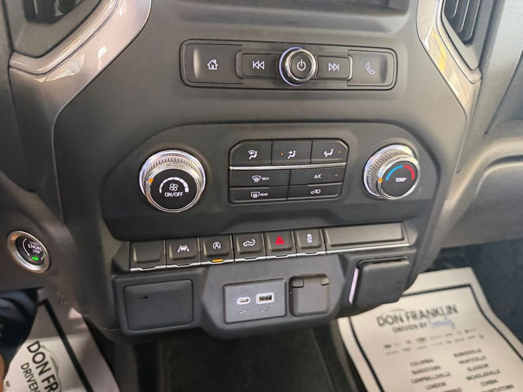 Used 2022 White GMC Pro image 15