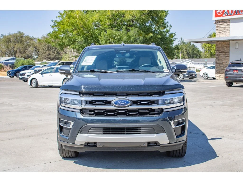 Used 2024 Stone Blue Metallic Ford Limited image 3
