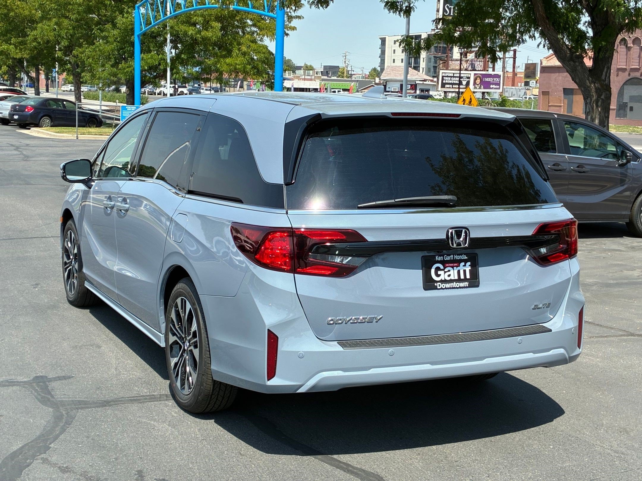 New 2026 Sonic Gray Pearl Honda Elite image 5