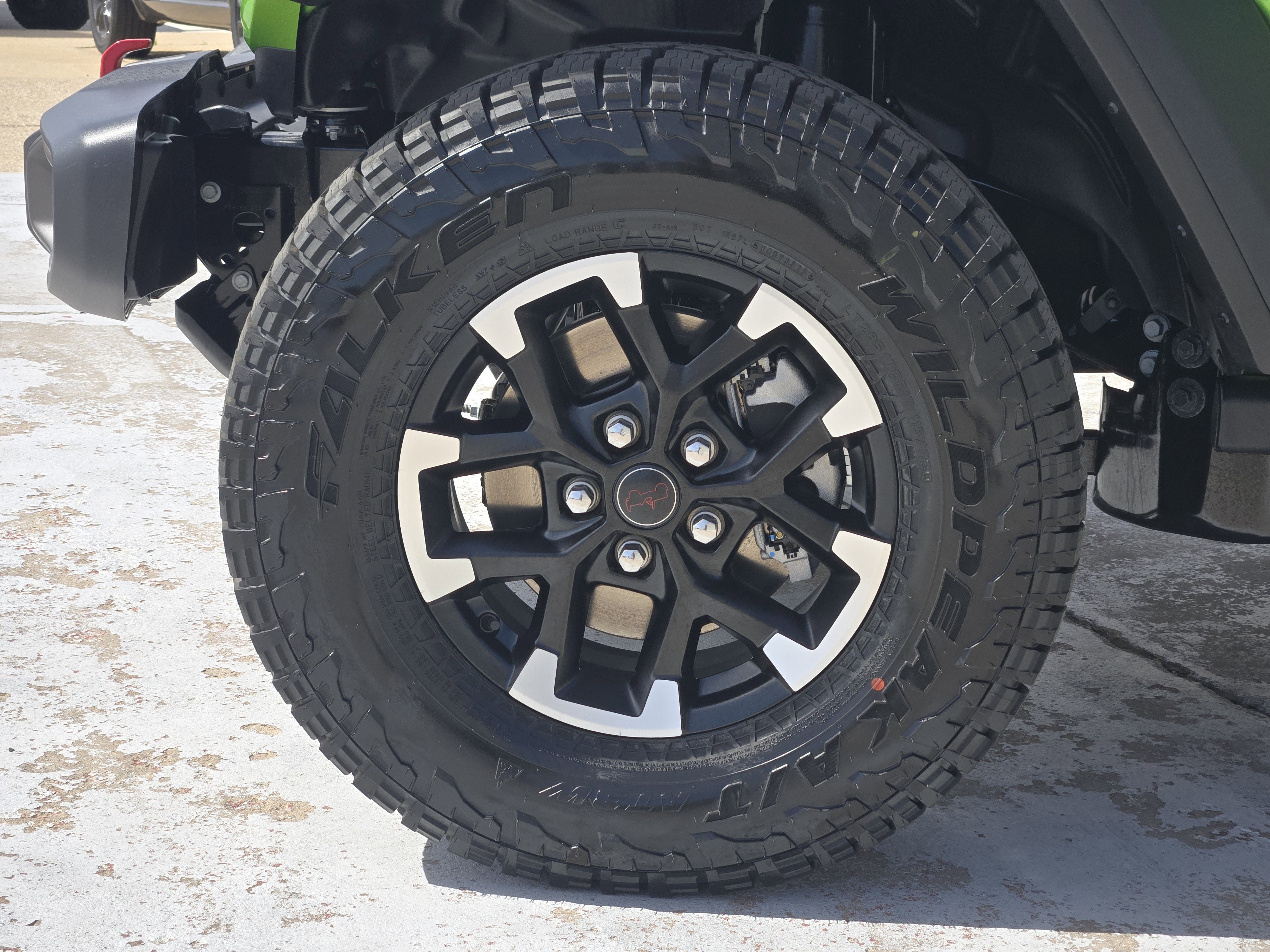 New 2026 Mojito Exterior Paint Jeep Rubicon image 10