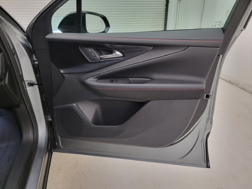 2026 Chevrolet Blazer EV RS - Photo 40