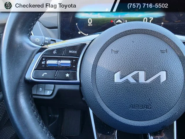 Used 2024 Gravity Gray Kia EX image 15