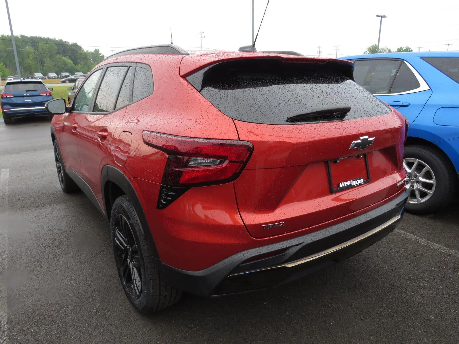 Used 2024 Cayenne Orange Metallic Chevrolet ACTIV image 9