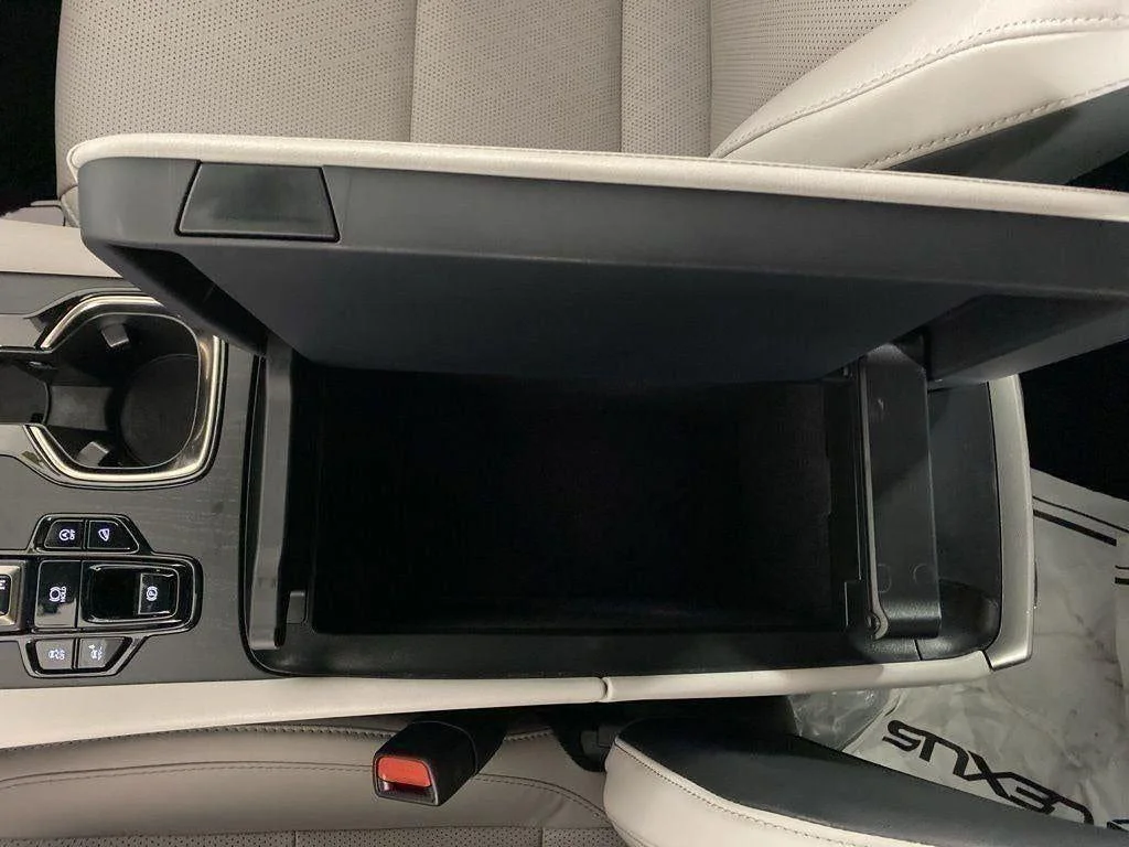 Used 2024 Gray Lexus Premium Plus image 39