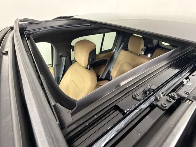 Used 2026 Gray Land Rover S image 14