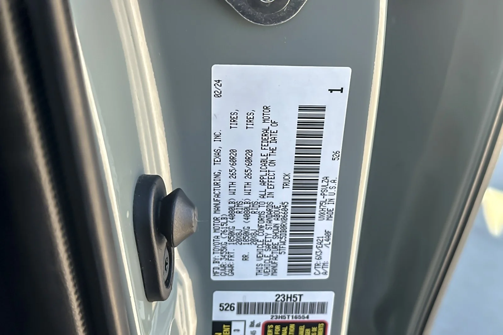 Used 2024 Lunar Rock Toyota Limited Hybrid image 26