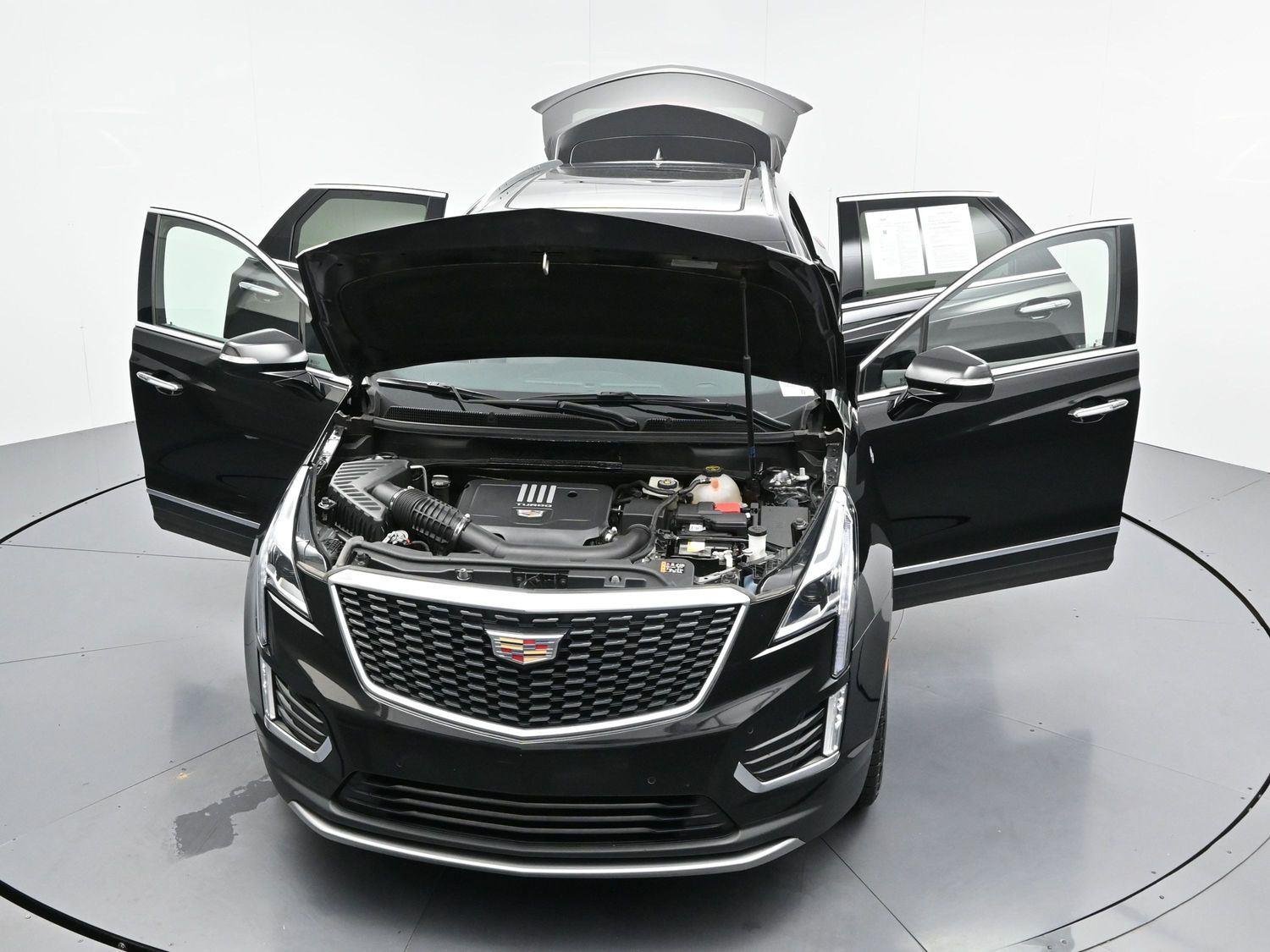 Used 2025 Stellar Black Metallic Cadillac Premium Luxury image 43