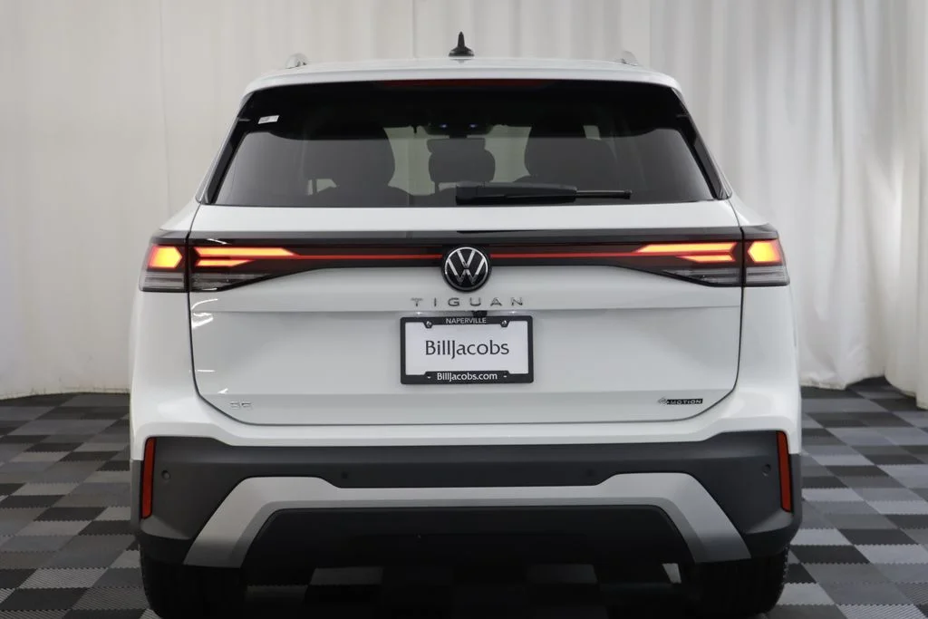 New 2026 Pure White Volkswagen 2.0T SE image 16