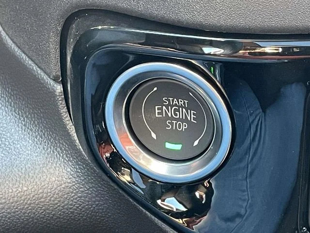 New 2026 Silver GMC Elevation image 24