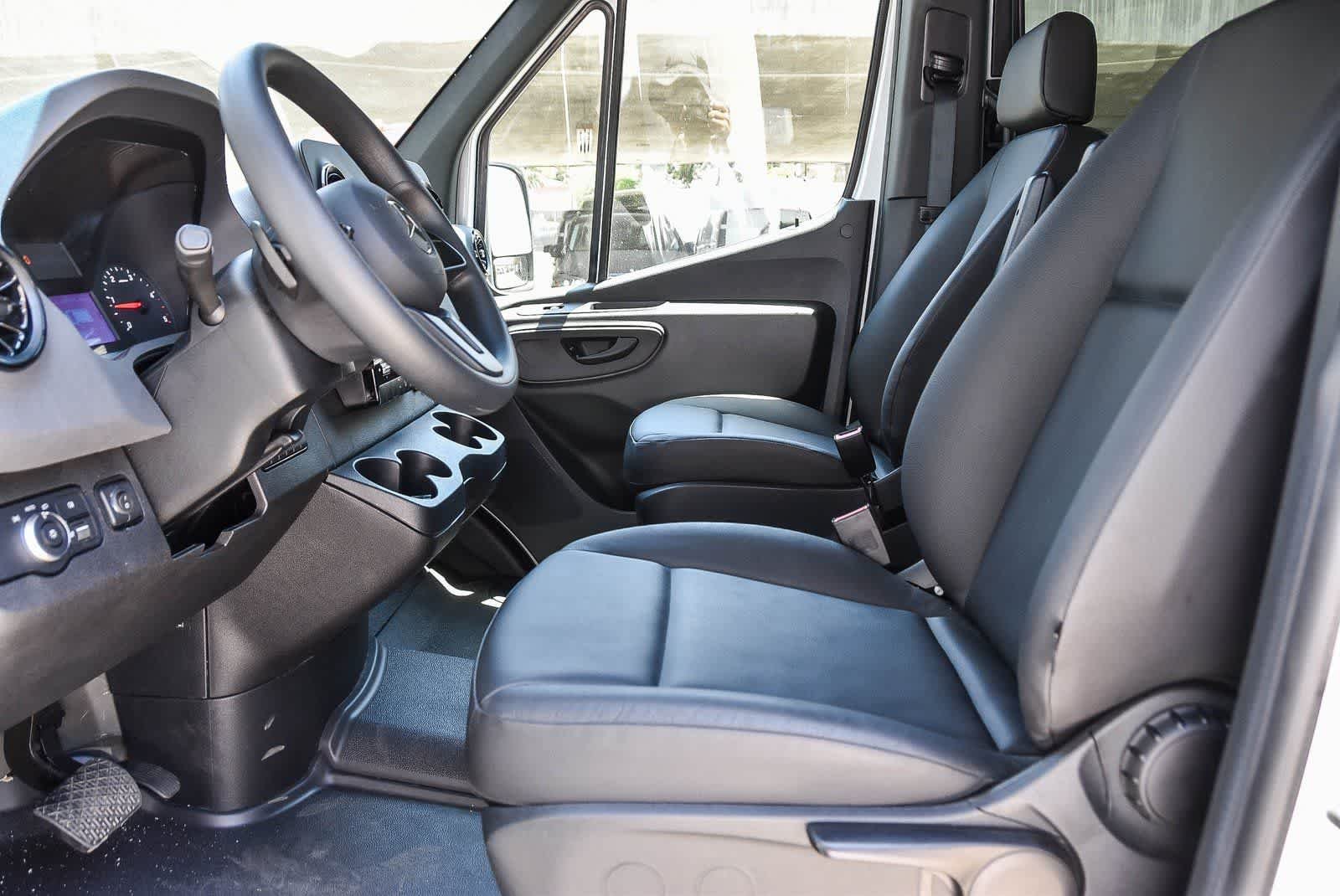 Used 2021 Arctic White Mercedes-Benz Camper 144WB image 27
