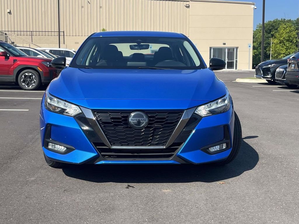 Used 2022 Blue Nissan SR image 8