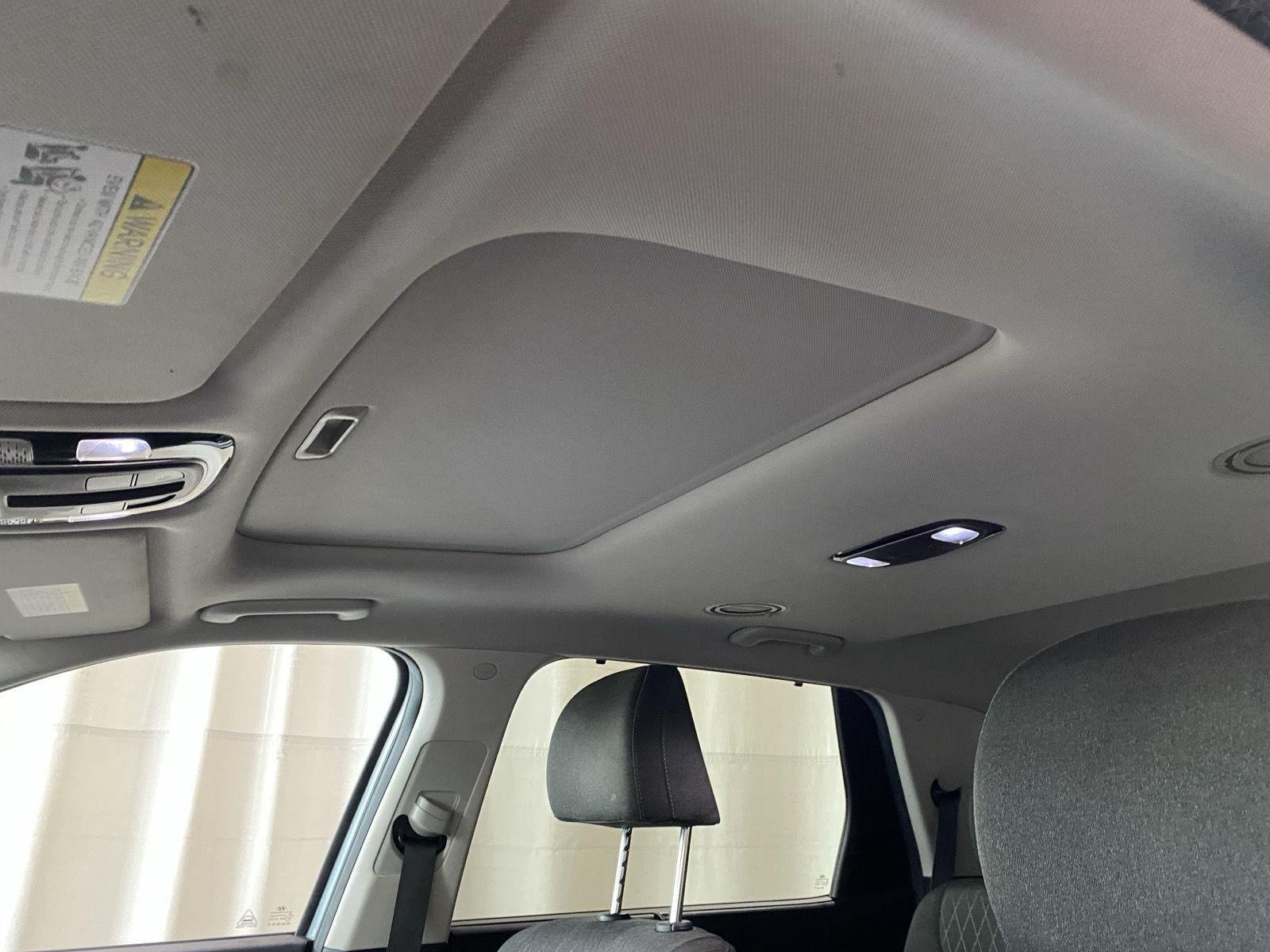 Used 2020 Lagoon Silver Hyundai SEL image 22