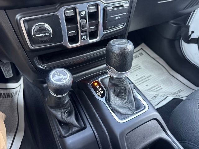 Used 2023 White Jeep High Tide image 26