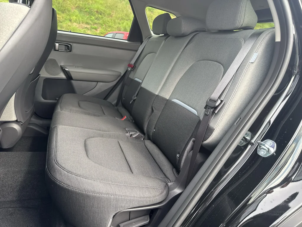 New 2027 Aurora Black Pearl Kia S image 15