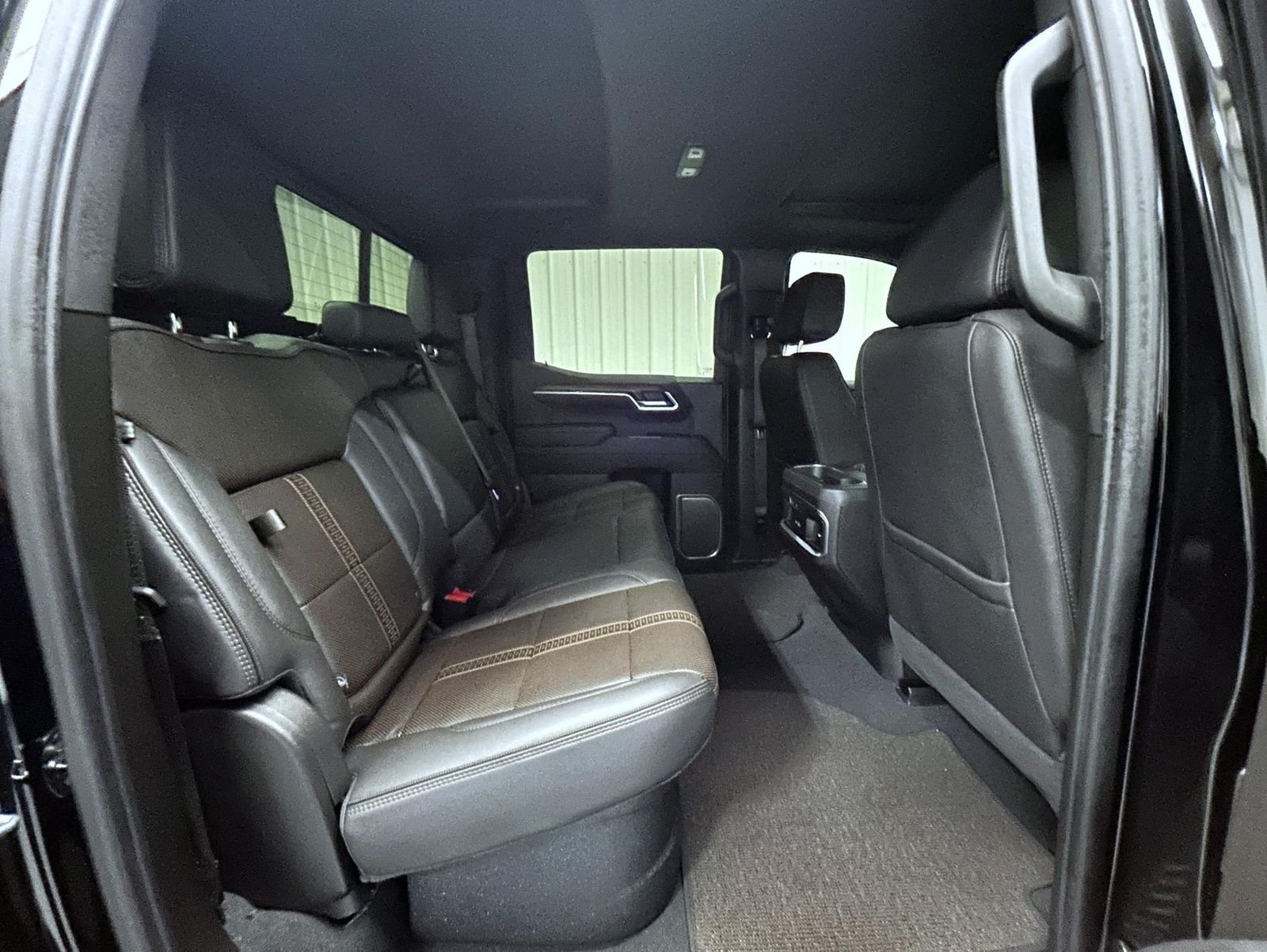 2026 Chevrolet Silverado 1500 High Country - Photo 18