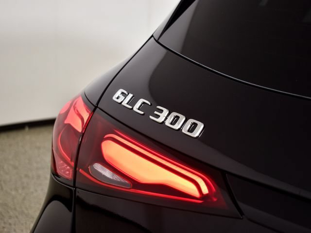 New 2026 Black Mercedes-Benz GLC 300 image 53