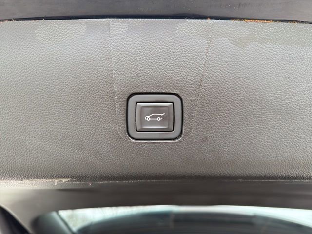 Certified Used 2023 Mosaic Black Metallic Chevrolet LT Cloth image 16