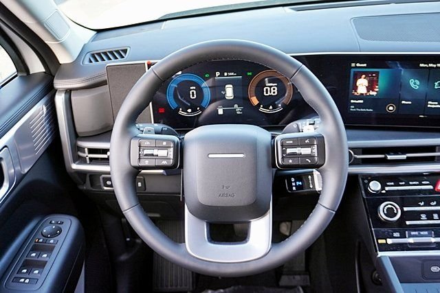 New 2026 White Hyundai SE image 22