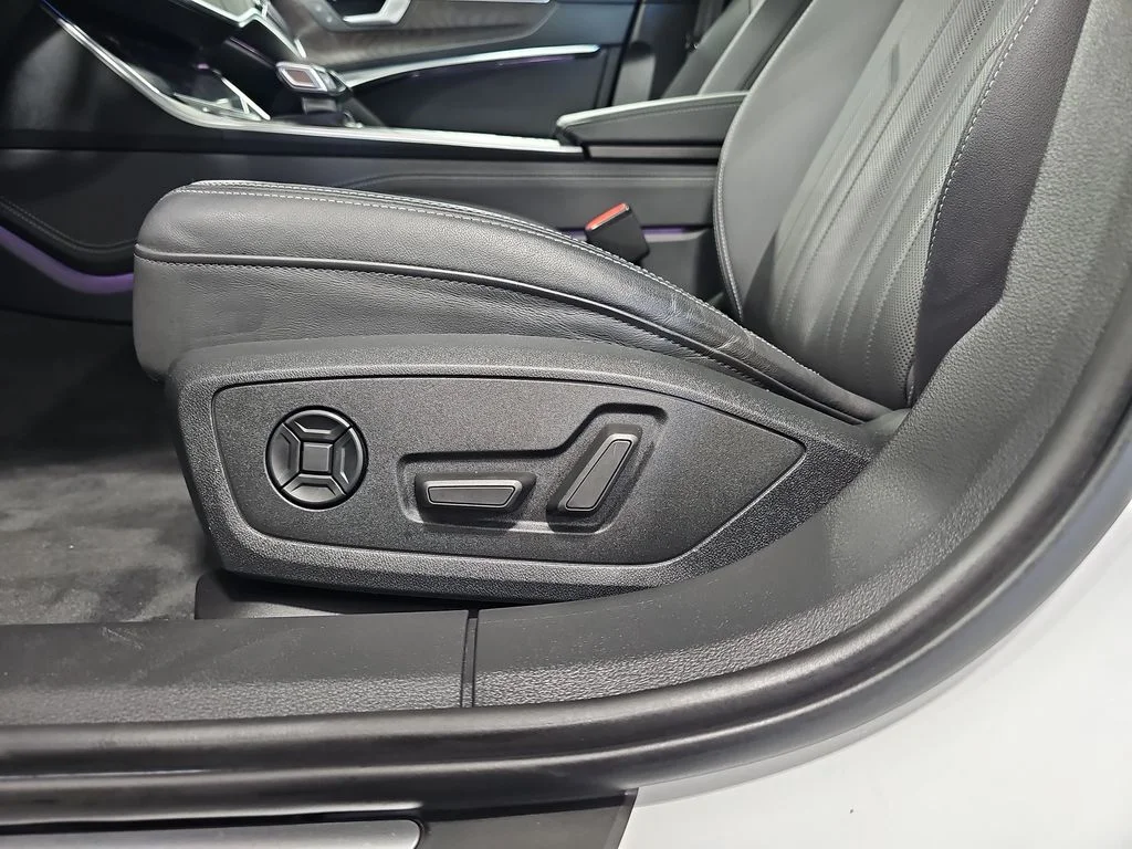 Used 2023 White Audi 45 Premium Plus image 31