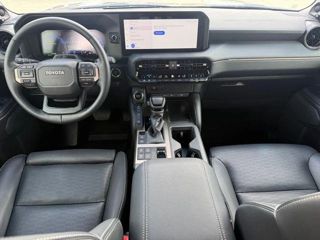 Certified Used 2025 METEOR SHOWER Toyota  image 22