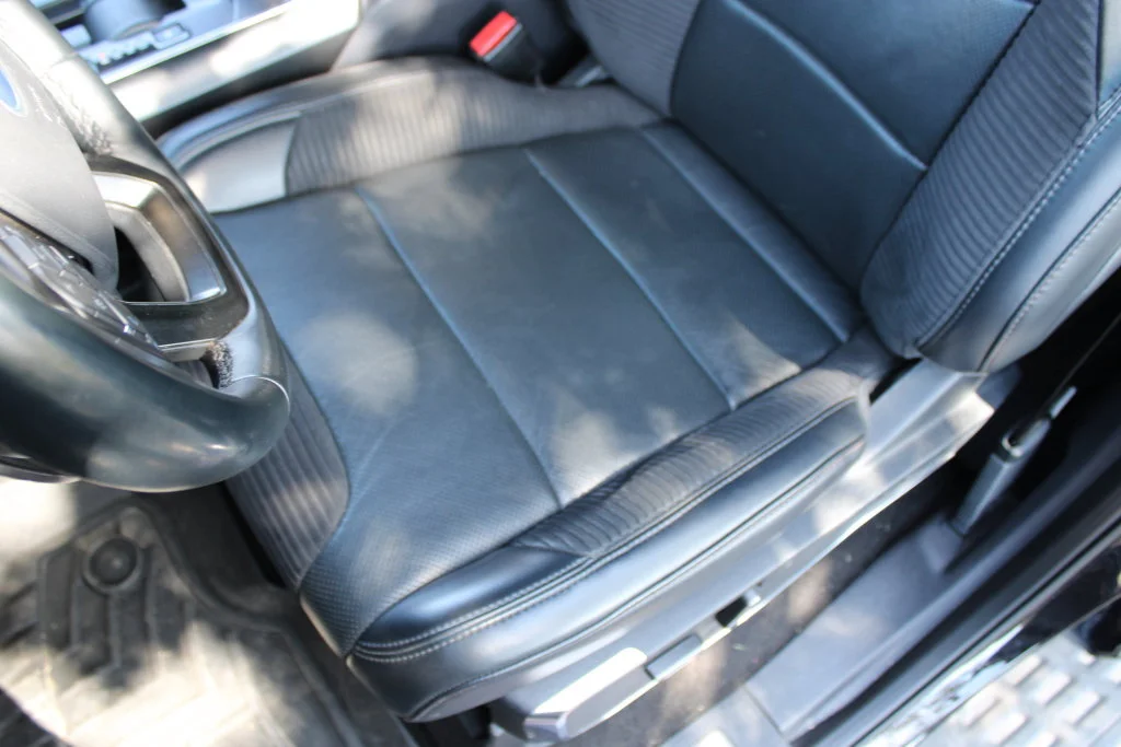 Used 2022 Black Ford Raptor image 17