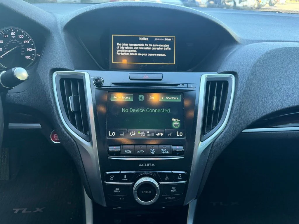 Used 2015  Acura V6 Tech image 22