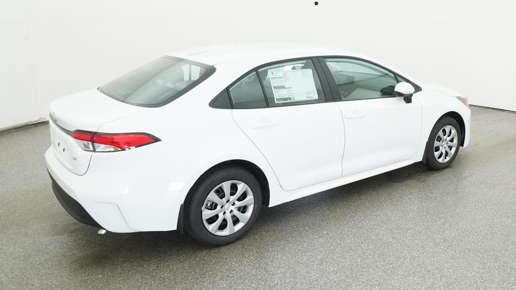 New 2026 Ice Cap Toyota LE image 18