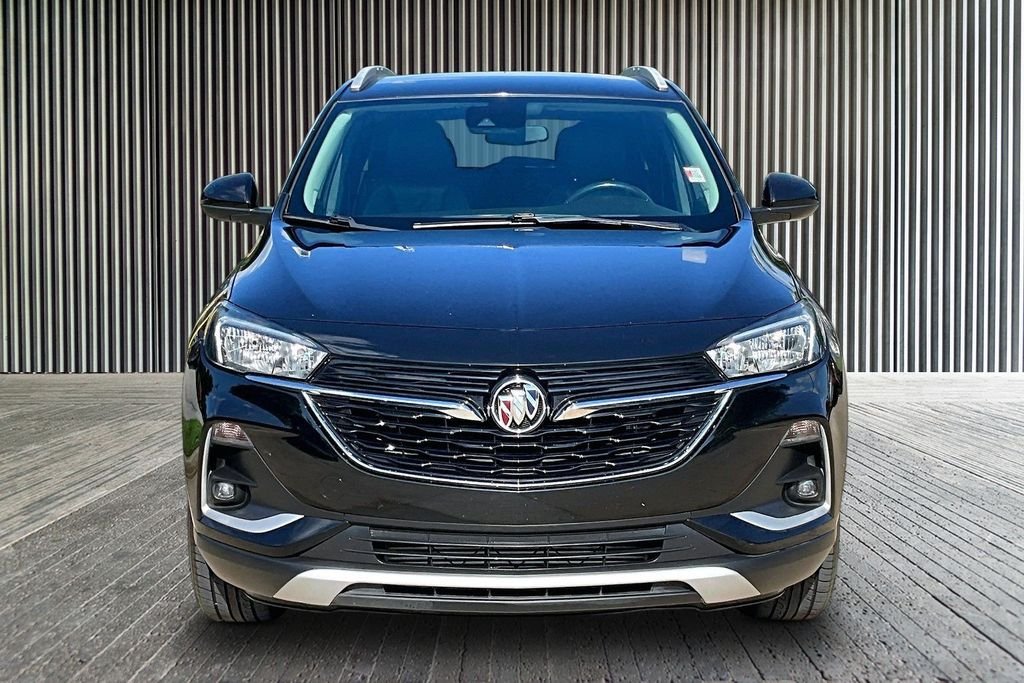 Used 2020 Black Buick Select image 4