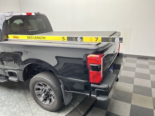 Used 2024 Agate Black Metallic Ford LARIAT image 34