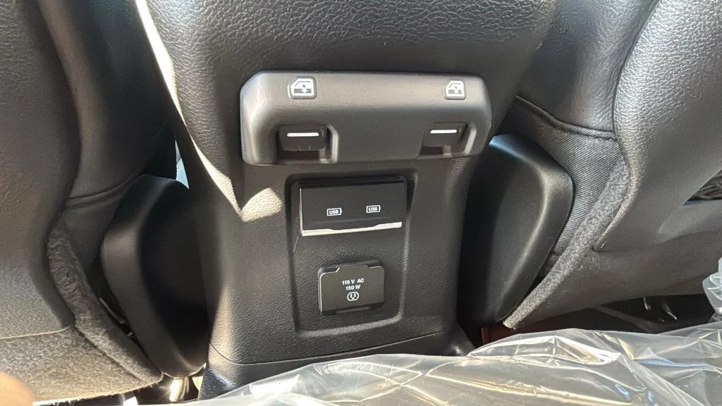 2026 Jeep Wrangler 4-Door Sahara - Photo 27