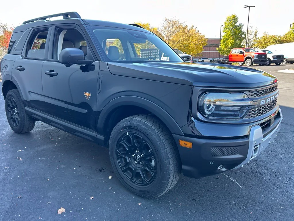 New 2026 Shadow Black Ford Badlands® image 3