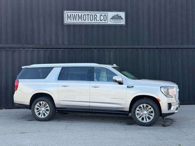 2023 GMC Yukon XL Denali