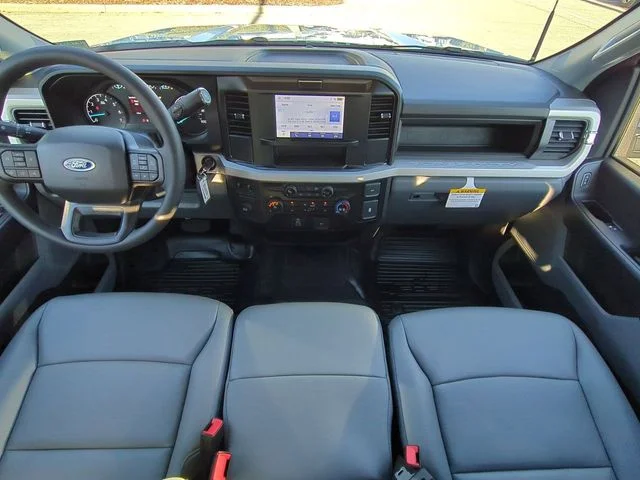 New 2026 Oxford White Ford F-250® XL image 15