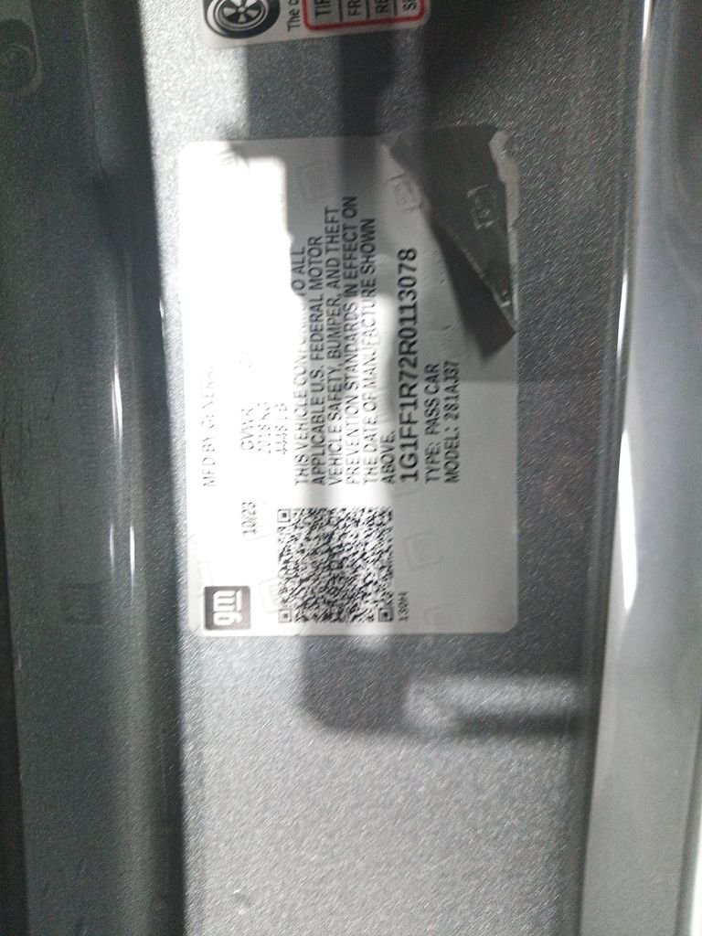 Used 2024 Gray Chevrolet LT1 image 25