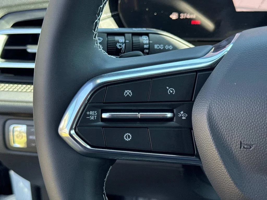2026 Chevrolet Traverse LT - Photo 19