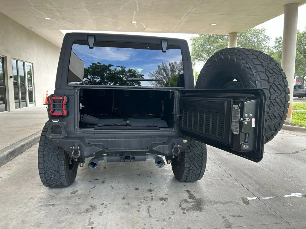 Used 2021 Black Jeep Unlimited Rubicon image 40
