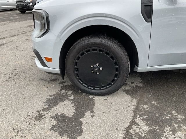 Used 2026 White Ford Lobo High image 30