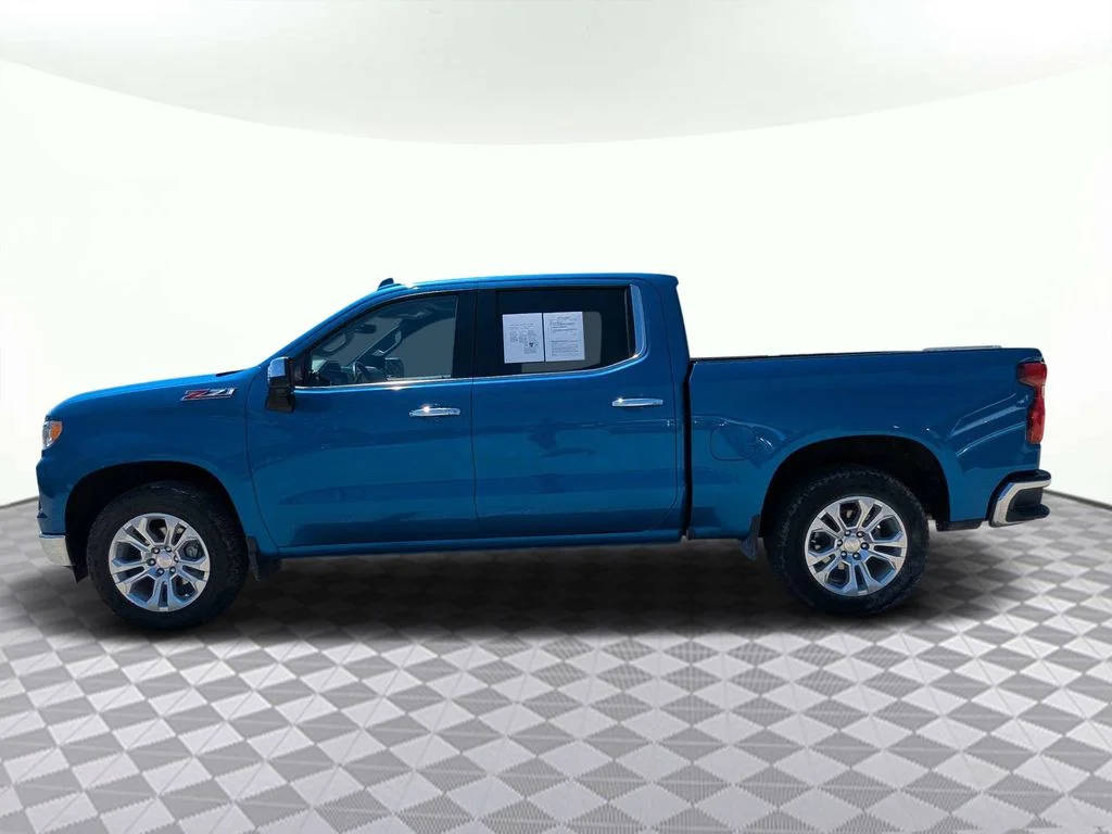 Used 2024 Blue Chevrolet LTZ image 7