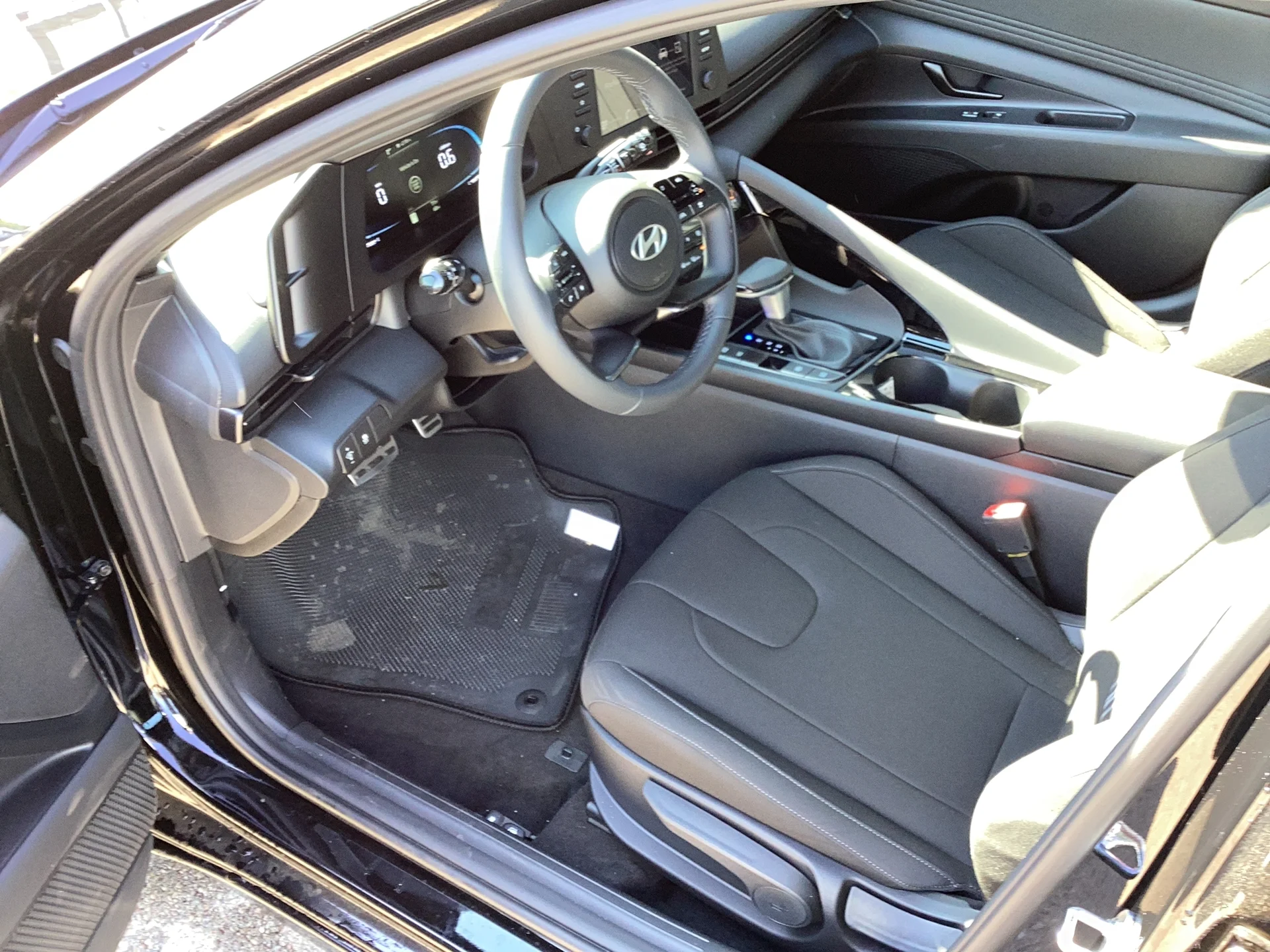 New 2026 Abyss Black Pearl Hyundai SEL Sport Premium image 14