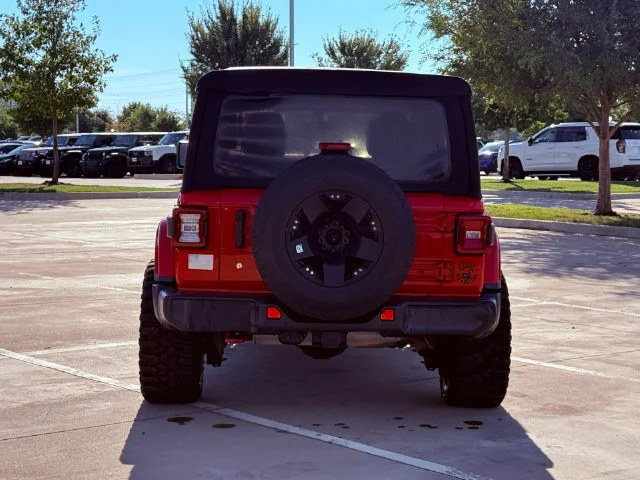 Used 2018 Red Jeep Unlimited Sahara image 16