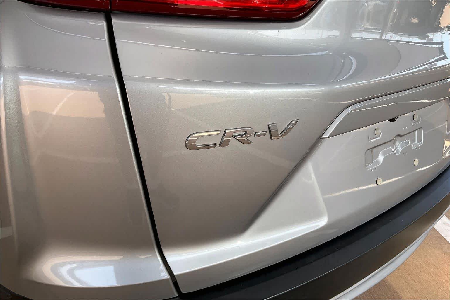 Used 2019 Lunar Silver Metallic Honda EX-L image 10