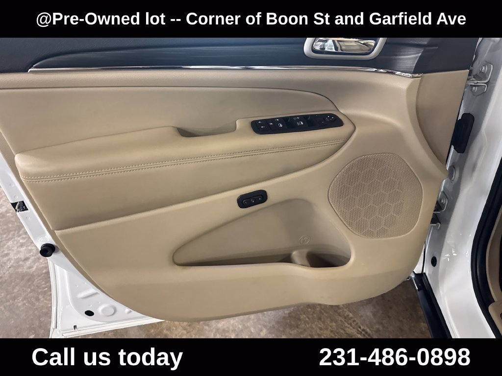 Used 2020 White Jeep Limited image 15