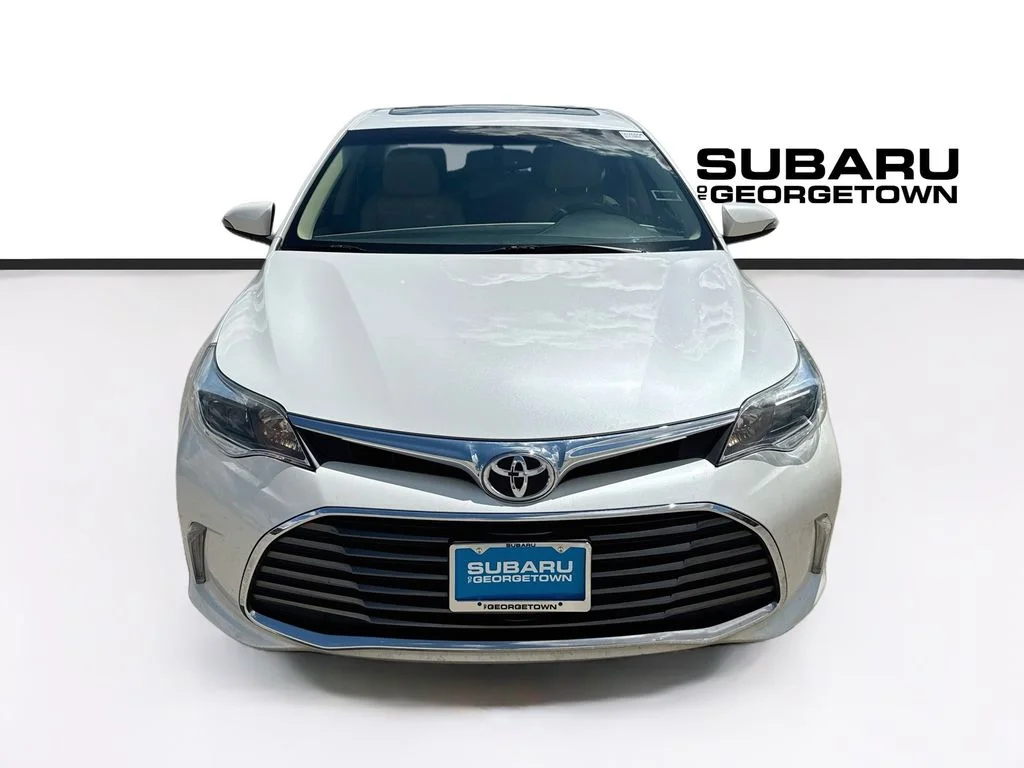 Used 2016 White Toyota XLE Premium image 2