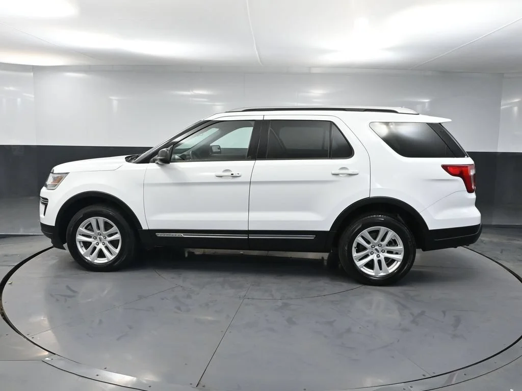 Used 2019 White Ford XLT image 6