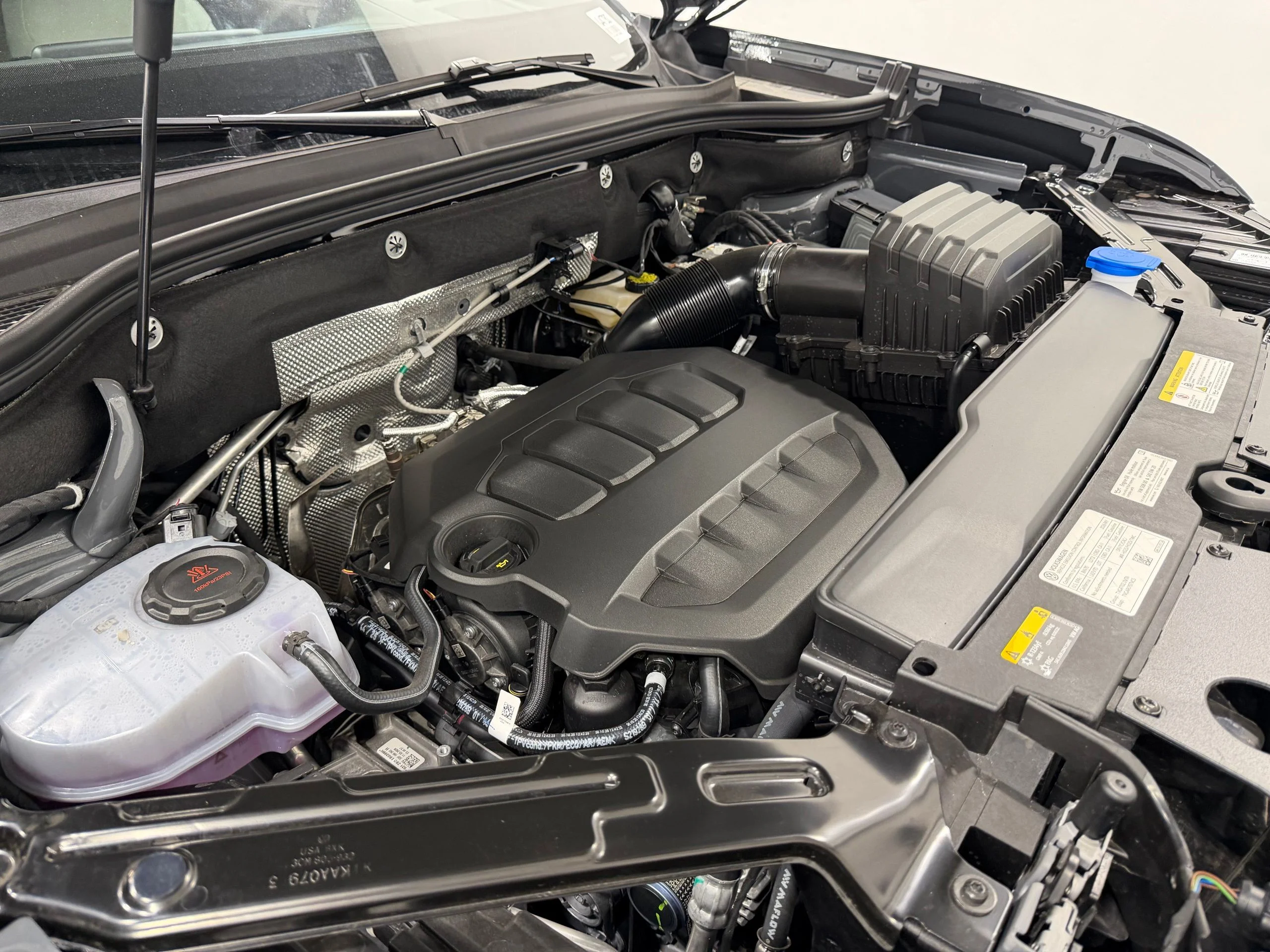 New 2026 Gray Volkswagen 2.0T SEL Premium R-Line image 58