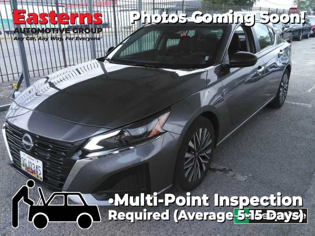 Used 2024 Gray Nissan 2.5 SV image 1